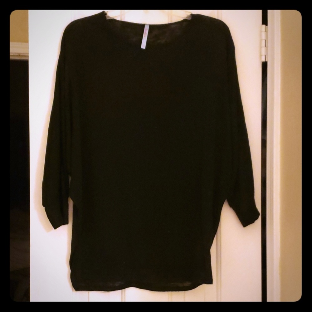 Black shirt